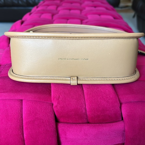 Coach Swinger Bag-NWOT - Picture 11 of 16